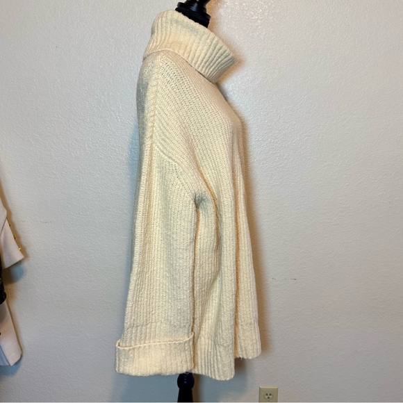Lovers and Friends Braewyn Sweater Dress Cowl Neck Cream Size XL - Picture 8 of 16